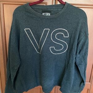 Victoria Sport Grey Sweatshirt w/rose gold bling outline Women’s Size Medium